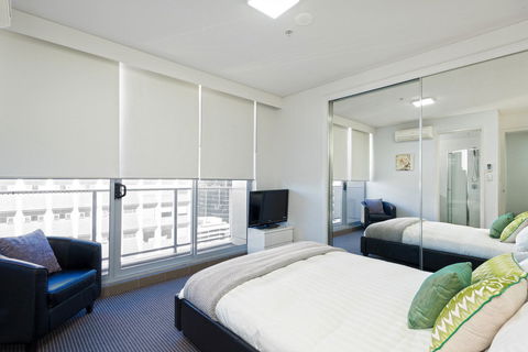 Astra Apartments North Sydney - Holiday Great Ocean Road 12