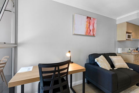 Astra Apartments Chatswood - Holiday Great Ocean Road 9