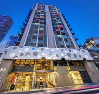 Brady Hotel Central Melbourne - Holiday Great Ocean Road