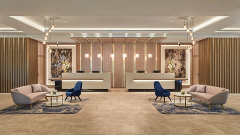 Crowne Plaza Melbourne - Holiday Great Ocean Road 3