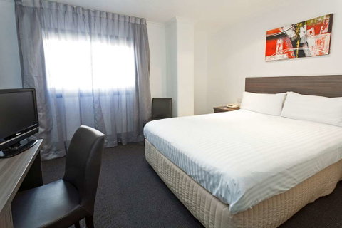 Causeway Inn On The Mall - Holiday Great Ocean Road 5