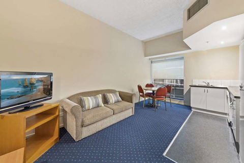 YEHS Hotel Melbourne CBD - Holiday Great Ocean Road 12