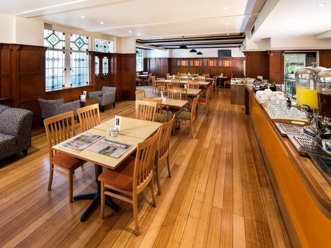 Ibis Styles Kingsgate Hotel - Holiday Great Ocean Road 1