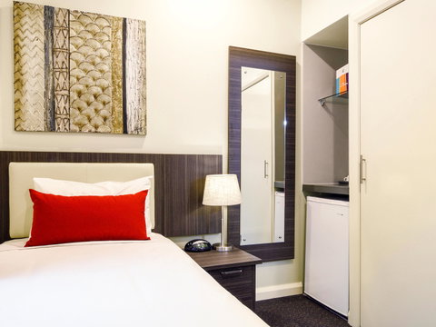 Ibis Styles Kingsgate Hotel - Holiday Great Ocean Road 2