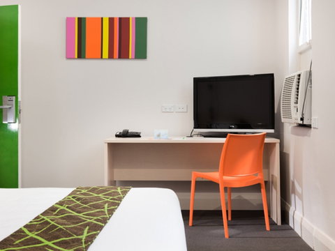 Ibis Styles Kingsgate Hotel - Holiday Great Ocean Road 5