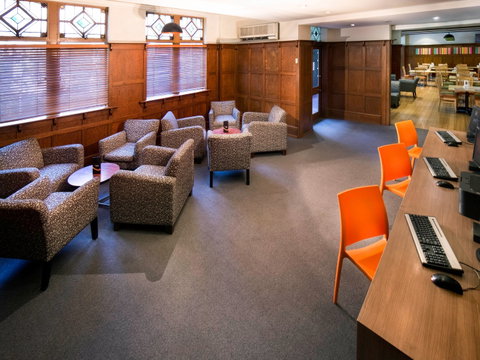 Ibis Styles Kingsgate Hotel - Holiday Great Ocean Road 11