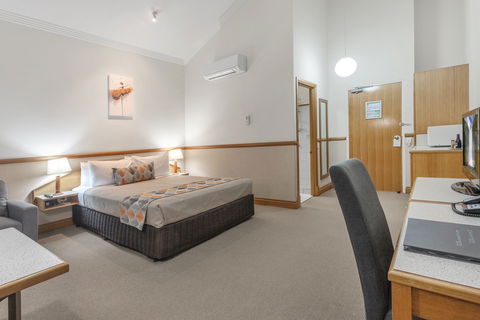 The Airport International Motel - Holiday Great Ocean Road 4