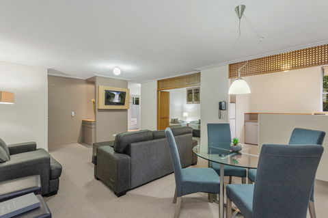 The Airport International Motel - Holiday Great Ocean Road 7