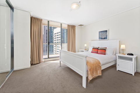 Astra Sydney CBD Pitt Street - Holiday Great Ocean Road 2