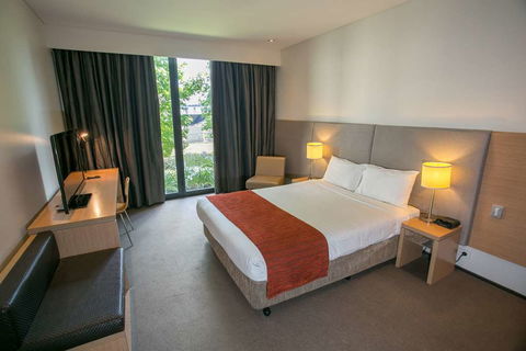 Alpha Hotel Eastern Creek - Holiday Great Ocean Road 2