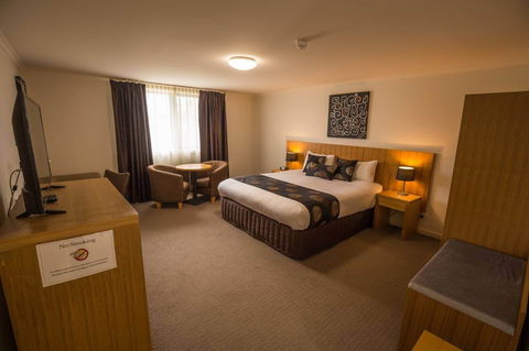 Bairnsdale International - Holiday Great Ocean Road 2