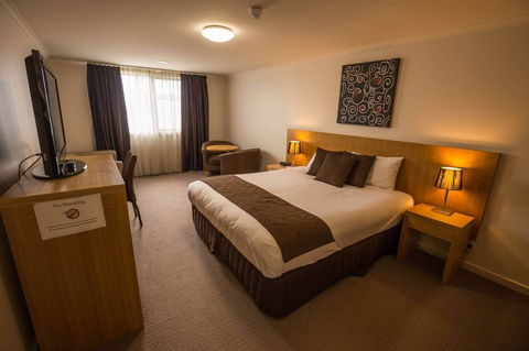 Bairnsdale International - Holiday Great Ocean Road 4