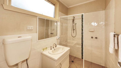 Quality Inn Swan Hill - Holiday Great Ocean Road 7