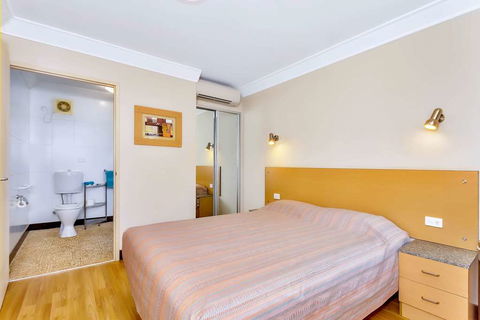 Econo Lodge Karratha - Holiday Great Ocean Road 6