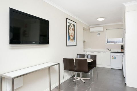 Forrest Hotel & Apartments - Holiday Great Ocean Road 2