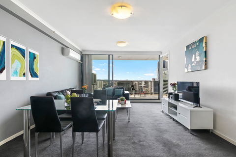 Astra Apartments Parramatta - Holiday Great Ocean Road 12