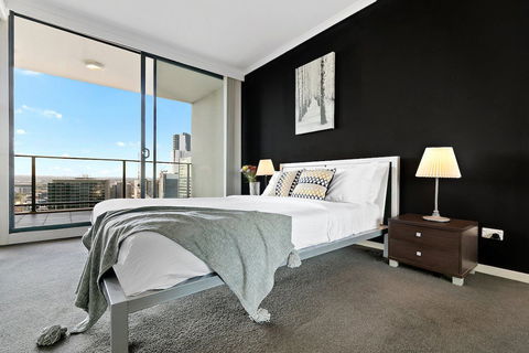 Astra Apartments Parramatta - Holiday Great Ocean Road 14