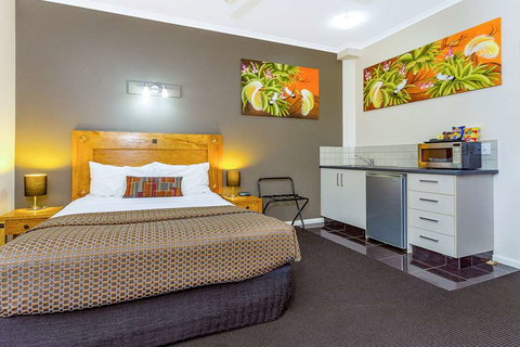 Quality Hotel Darwin Airport - Holiday Great Ocean Road 9