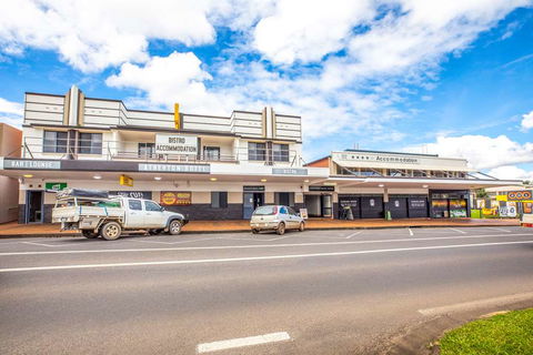 Atherton Hotel - Holiday Great Ocean Road 0