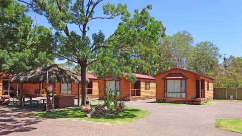 Adelaide Caravan Park - Holiday Great Ocean Road 0