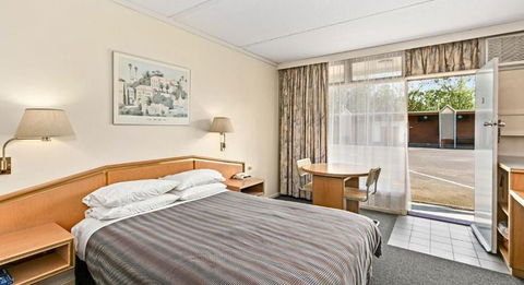 Moe Parklands Motel - Holiday Great Ocean Road 2