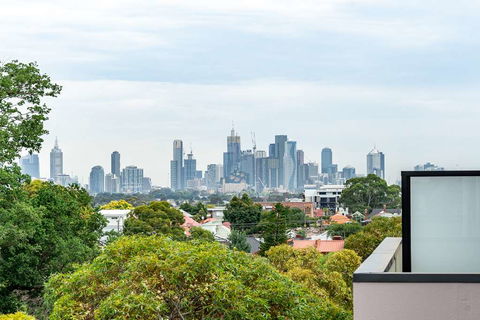 Artel Apartment Hotel Melbourne - Holiday Great Ocean Road 1