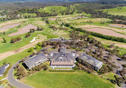 Yarra Valley Lodge - Holiday Great Ocean Road 2