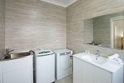 APX Apartments Parramatta - Holiday Great Ocean Road 14