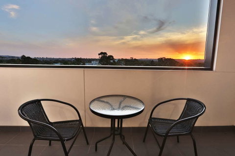 Melbourne Knox Central Apartment Hotel - Holiday Great Ocean Road 10