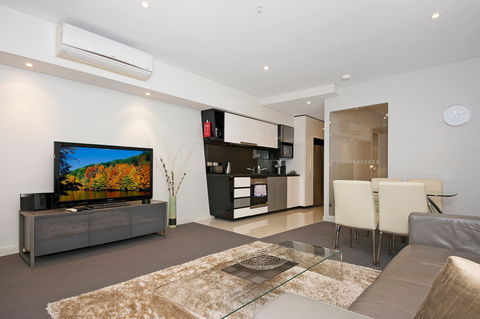 Astra Apartments Perth - Holiday Great Ocean Road 1