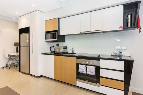 Astra Apartments Perth - Holiday Great Ocean Road 16