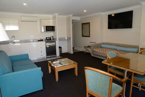 Bathurst Heritage Motor Inn - Holiday Great Ocean Road 2