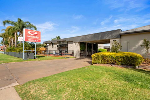 Econo Lodge All Seasons Mildura - Holiday Great Ocean Road 1