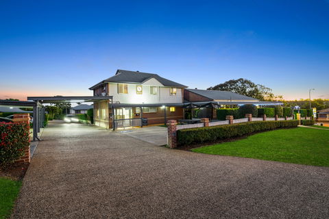 Ambassador On Ruthven Motel - Holiday Great Ocean Road 0