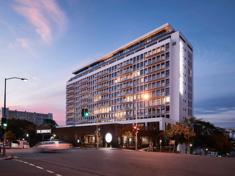 The Johnson - Art Series - Holiday Great Ocean Road 0