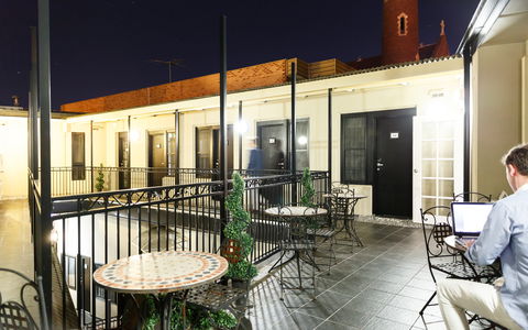 Airport Hotel Sydney - Holiday Great Ocean Road 0