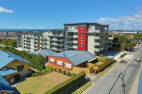 Gladstone Central Plaza Apartment Hotel - Holiday Great Ocean Road 0