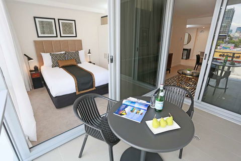 Alex Perry Hotel And Apartments - Holiday Great Ocean Road 2