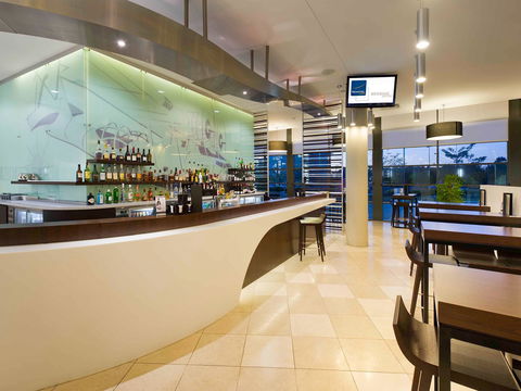 Novotel Brisbane Airport - Holiday Great Ocean Road 2