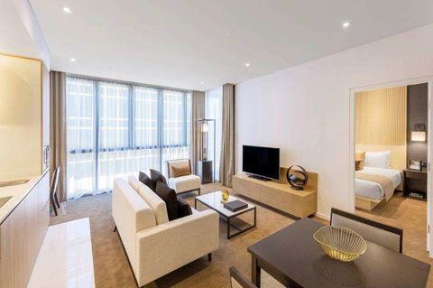 SKYE Suites Sydney - Holiday Great Ocean Road 2