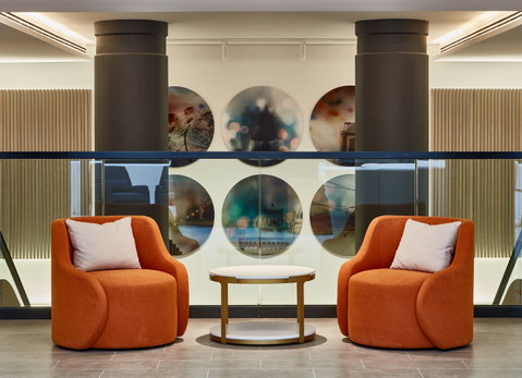 Crowne Plaza Melbourne - Holiday Great Ocean Road 2