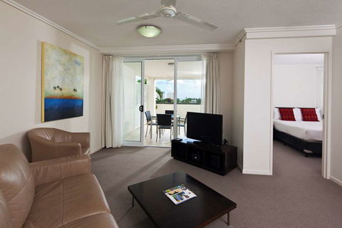 Cairns Central Plaza Apartment - Holiday Great Ocean Road 1