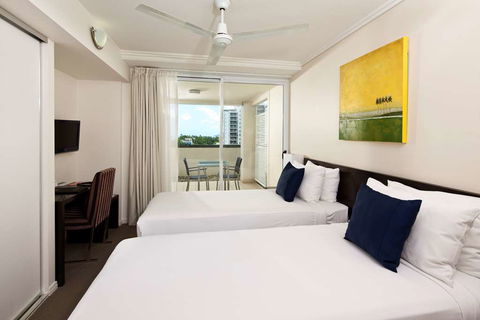 Cairns Central Plaza Apartment - Holiday Great Ocean Road 2