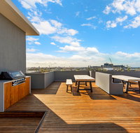Astra Apartments Newcastle - Holiday Great Ocean Road