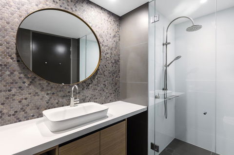 Vibe Hotel Canberra - Holiday Great Ocean Road 25