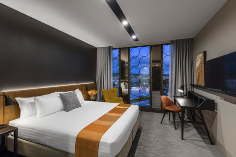 Vibe Hotel Canberra - Holiday Great Ocean Road 21