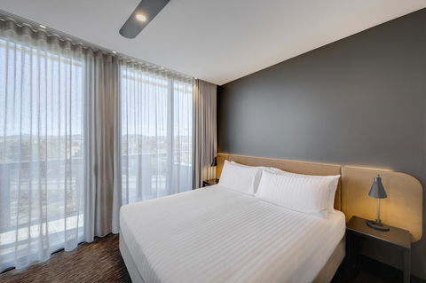 Vibe Hotel Canberra - Holiday Great Ocean Road 36