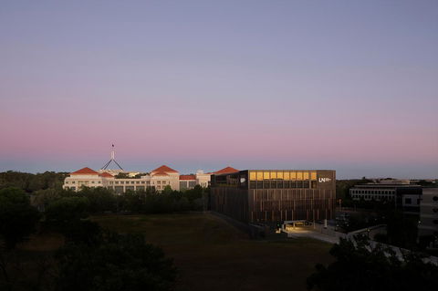 Little National Hotel Canberra - Holiday Great Ocean Road 27