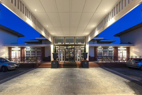 Hotel Kurrajong Canberra - Holiday Great Ocean Road 25