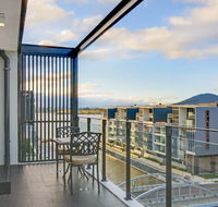 Accommodate Canberra - Dockside - Holiday Great Ocean Road